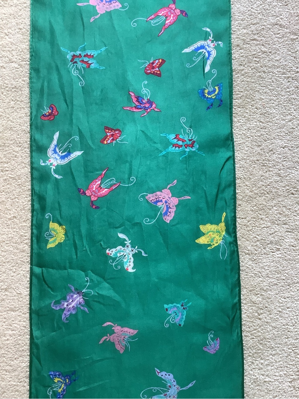Smithsonian Institution Reproduction Green Butterfly Print Silk Scarf - Picture 10 of 13